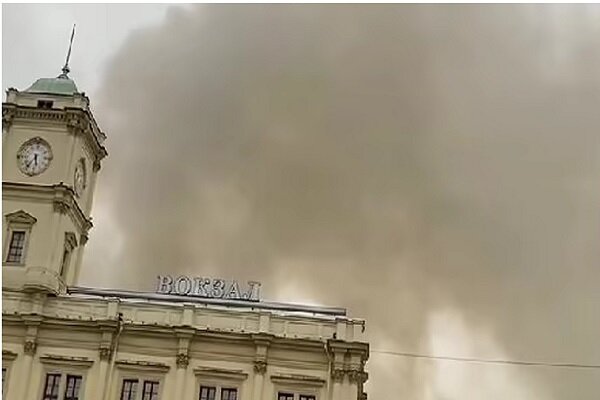 وقوع حریق در «سه ایستگاه» در مرکز مسکو+ فیلم وقوع حریق در «سه ایستگاه» در مرکز مسکو+ فیلم