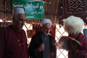حجت الاسلام احمدی از موکب های اهل سنت ترکمن بازدید کرد