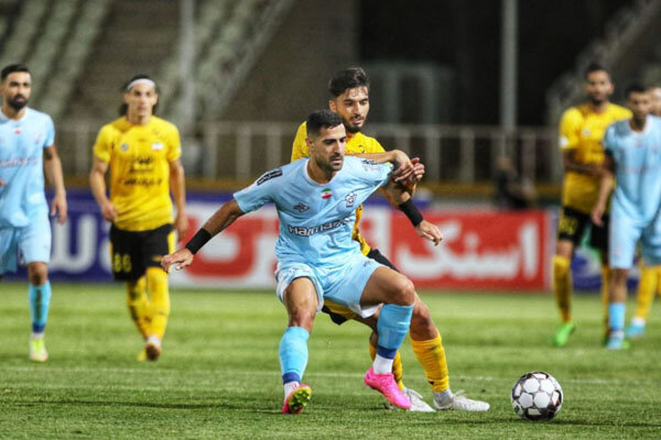 استقلال به دنبال سومین شکار پیاپی/ سپاهان در اندیشه کسب سه امتیاز