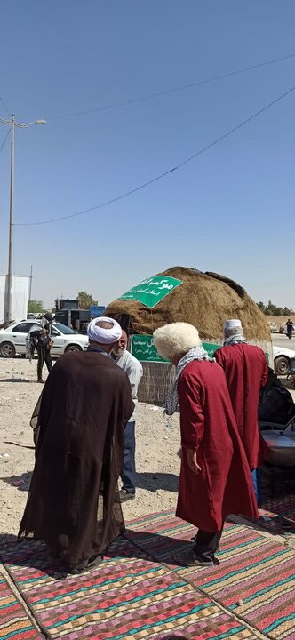 حجت الاسلام احمدی از موکب های اهل سنت ترکمن بازدید کرد