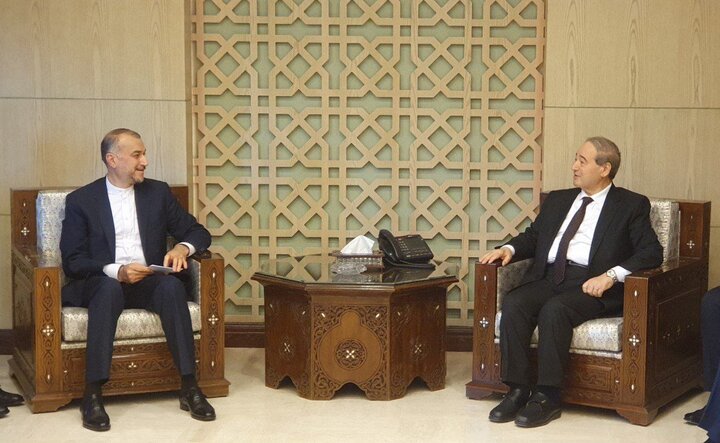 وزير الخارجية الايراني يلتقي نظيره السوري في دمشق 