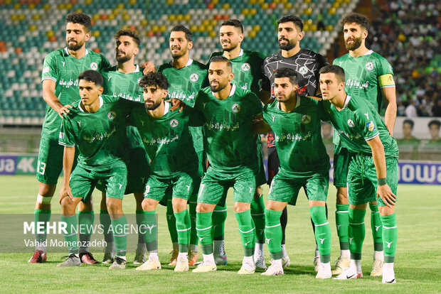 دیدار تیم های فوتبال ذوب آهن - اصفهان