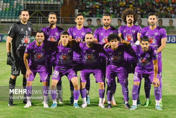 دیدار تیم های فوتبال ذوب آهن - اصفهان
