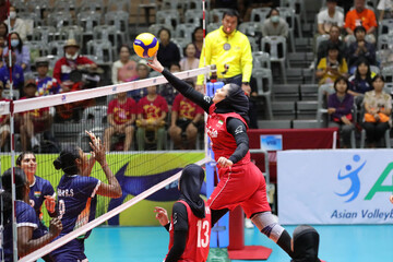 women volleyball