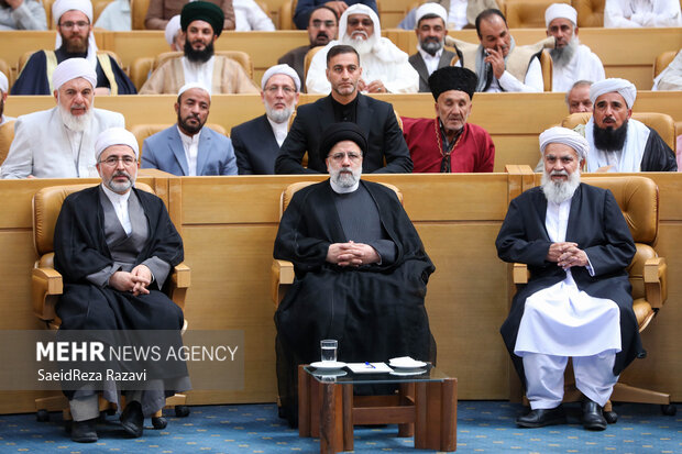 نشست علمای اهل سنت با رئیس جمهور