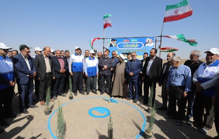 عملیات اجرایی آبرسانی به ۳ روستای دلیجان آغاز شد