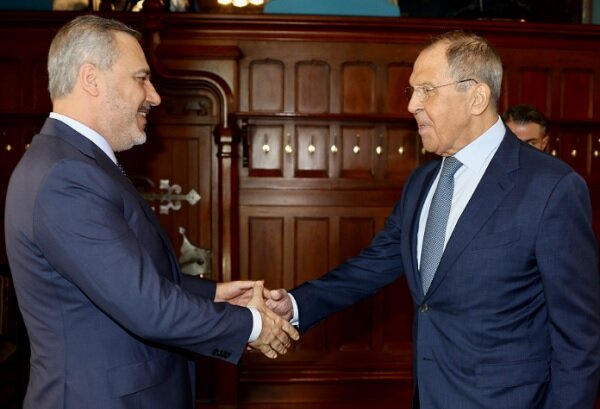 Lavrov ve Fidan görüştü Lavrov ve Fidan görüştü