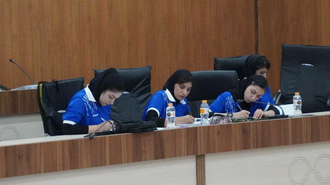 کلاس داوری درجه یک فوتبال در بوشهر در حال برگزاری است