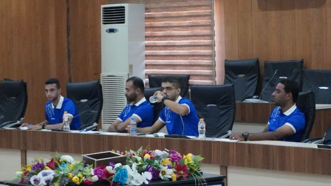 کلاس داوری درجه یک فوتبال در بوشهر در حال برگزاری است