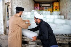 پذیرش روزانه حدود هزار زائر در موکب اوقاف خراسان رضوی در کربلا