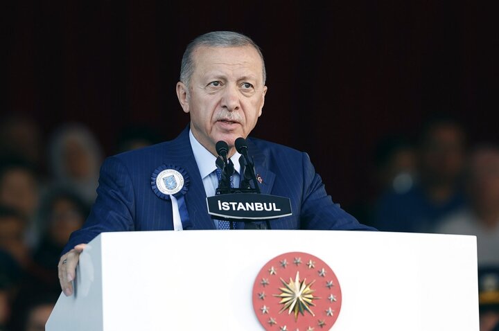 Erdoğan renews vow for reform in Turkey's constitution