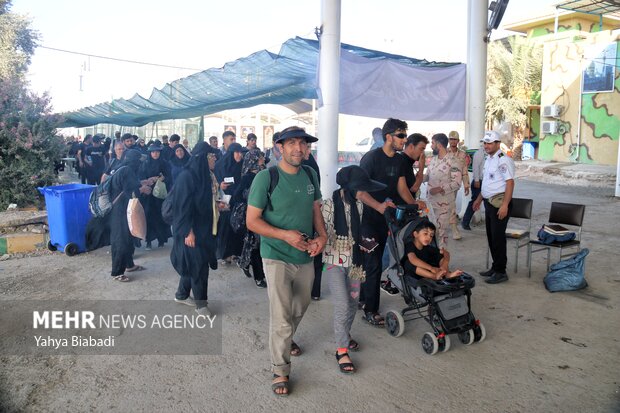 «خسروی» قدمگاه زائران اربعین حسینی