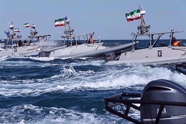 IRGC seizes vessel smuggling over 50K liters of fuel in PG