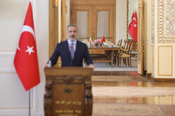 Iranian president to visit Turkey in near future: Fidan