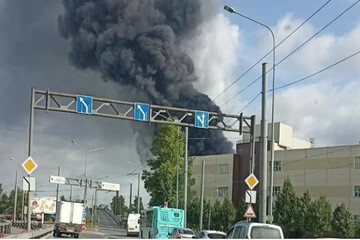 Fire consumes oil depot in St. Petersburg (+ VIDEO)