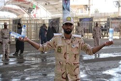 محمدی: برای تأمین آب، نان و یخ زائران اربعین در کرمانشاه مشکلی نداریم