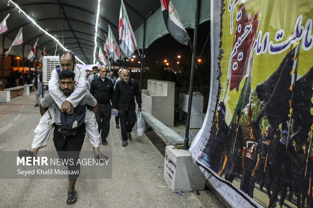 تردد زائران اربعین حسینی از مرز چذابه