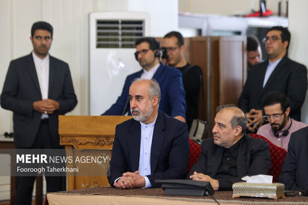 ناصر کنعانی سخنگوی وزارت امور خارجه ایران در محل کنفرانس مطبوعاتی مشترک وزرای خارجه ایران و ترکیه حضور دارد 