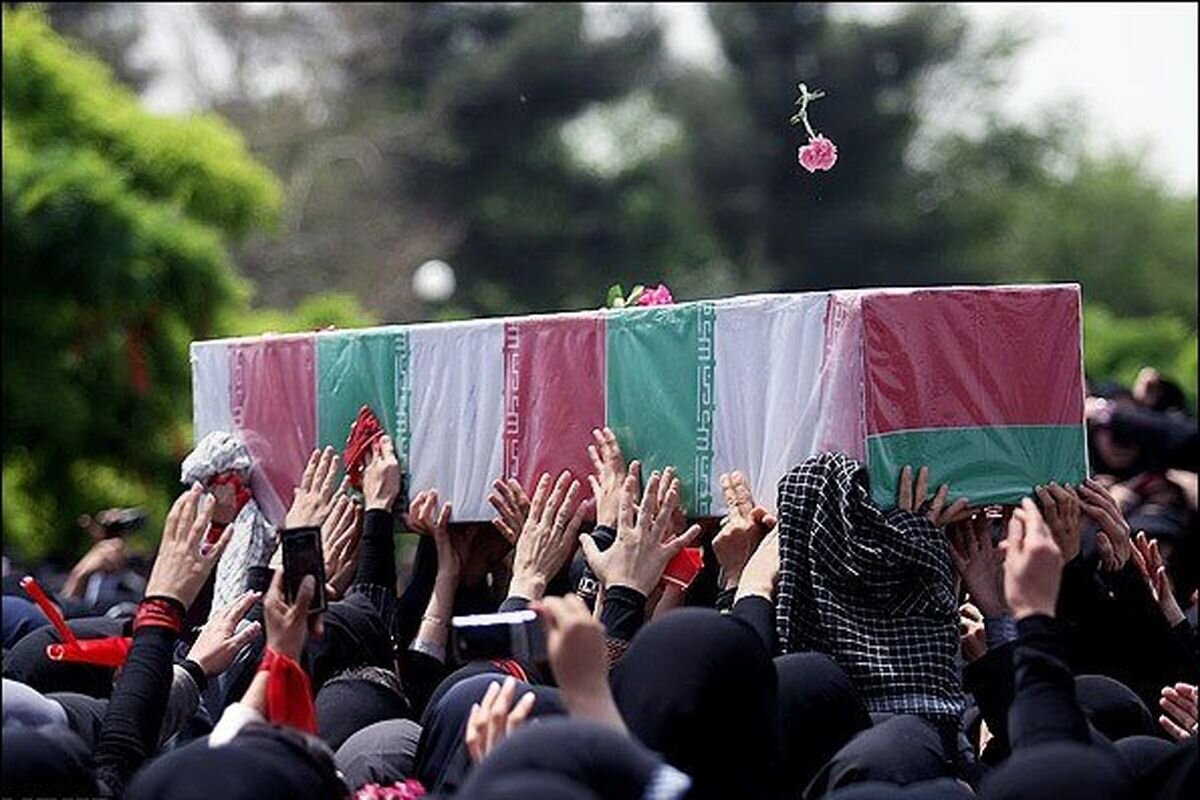 مراسم تشییع شهید گمنام در اصفهان برگزار شد