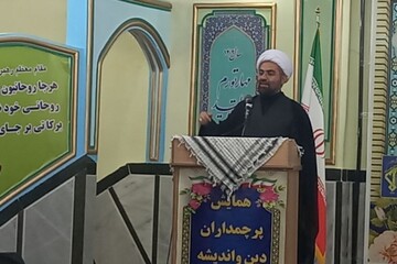 انقلاب اسلامی ثابت کرد که دین در همه عرصه ها الهام بخش است