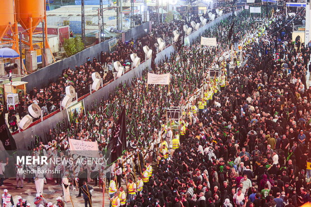 Bani Amer Tribe arrive in Karbala before Arbaeen day