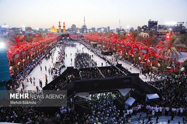  عزاداری قبیله سفیدپوش «بنی‌عامر» در بین‌الحرمین