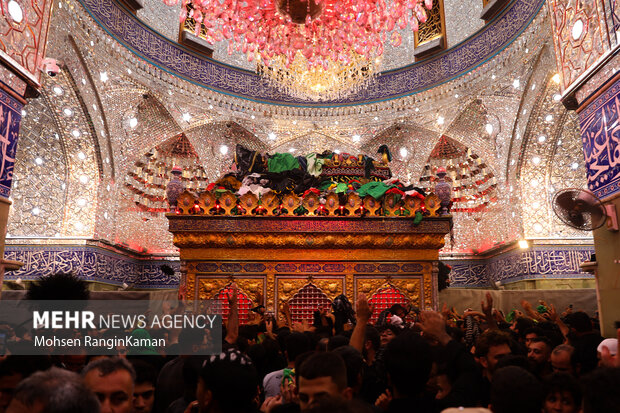 Arbaeen mourning in Karbala