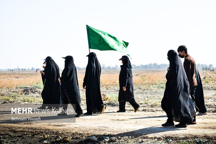 برگزاری مراسم پیاده‌روی جاماندگان اربعین در بقاع متبرکه «فراهان»