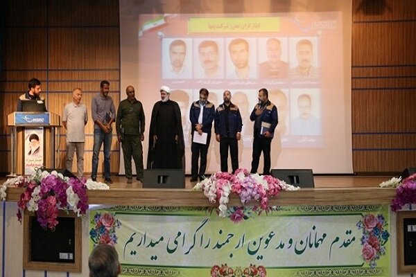 مراسم روز صنعت دفاعی در شرکت پشتیبانی و نوسازی هلیکوپترهای ایران