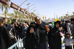 Shias in Karbala holding Arbaeen rituals