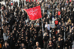 حضور گسترده مردم مشهد در پیاده روی جا ماندگان اربعین