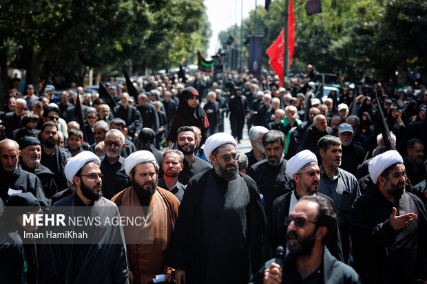 آیین جاماندگان اربعین در همدان