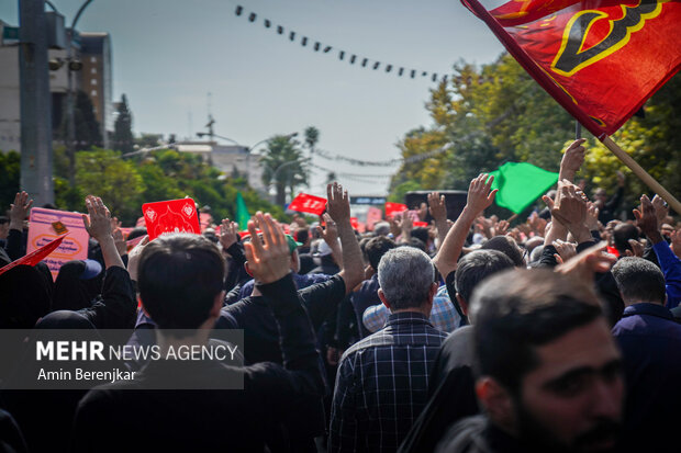 راهپیمایی دلدادگان اربعین حسینی در شیراز