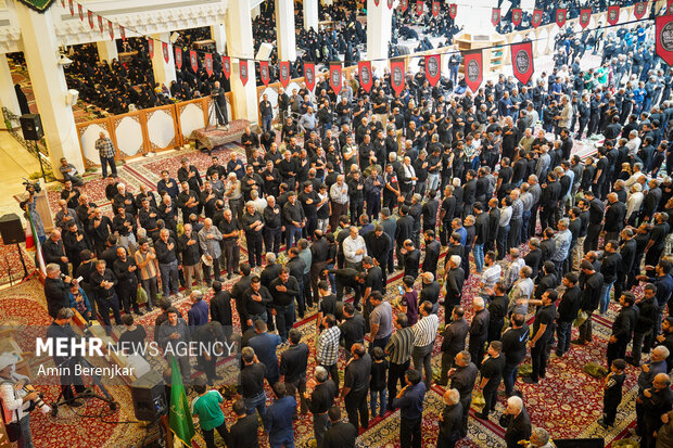 راهپیمایی دلدادگان اربعین حسینی در شیراز