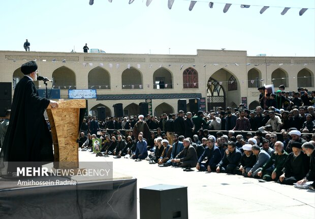 سخنرانی در جمع عزاداران اربعین حسینی در بیرجند