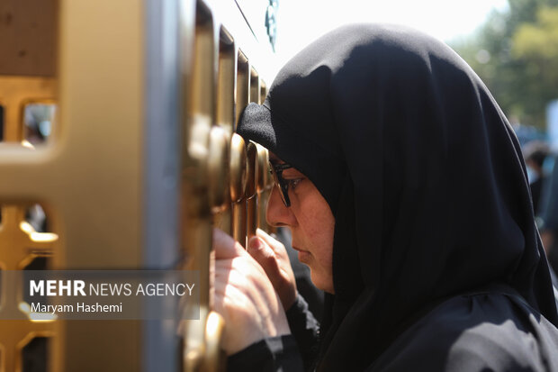 مراسم راهپیمایی جاماندگان اربعین حسینی در تهران صبح روز چهارشنبه ۱۵ شهریور ۱۴۰۲ مصادف با اربعین حسینی (ع) از میدان امام حسین (ع) به سمت حرم عبدالعظیم حسنی (ع) با حضور عزاداران و عاشقان اهل بیت (ع) برگزار شد