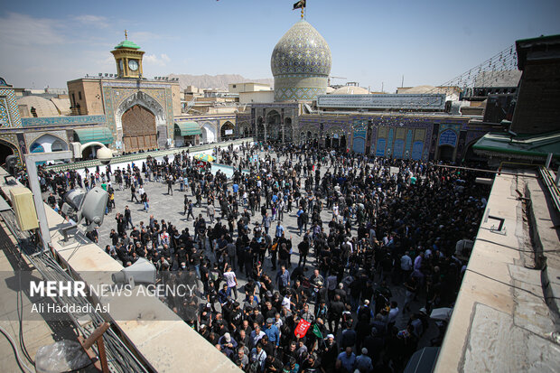 مراسم راهپیمایی جاماندگان اربعین حسینی در حرم عبدالعظیم حسنی (ع) روز چهارشنبه ۱۵ شهریور ماه ۱۴۰۲ مصادف با اربعین حسینی (ع) با حضور عزاداران و عاشقان اهل بیت (ع) برگزار شد