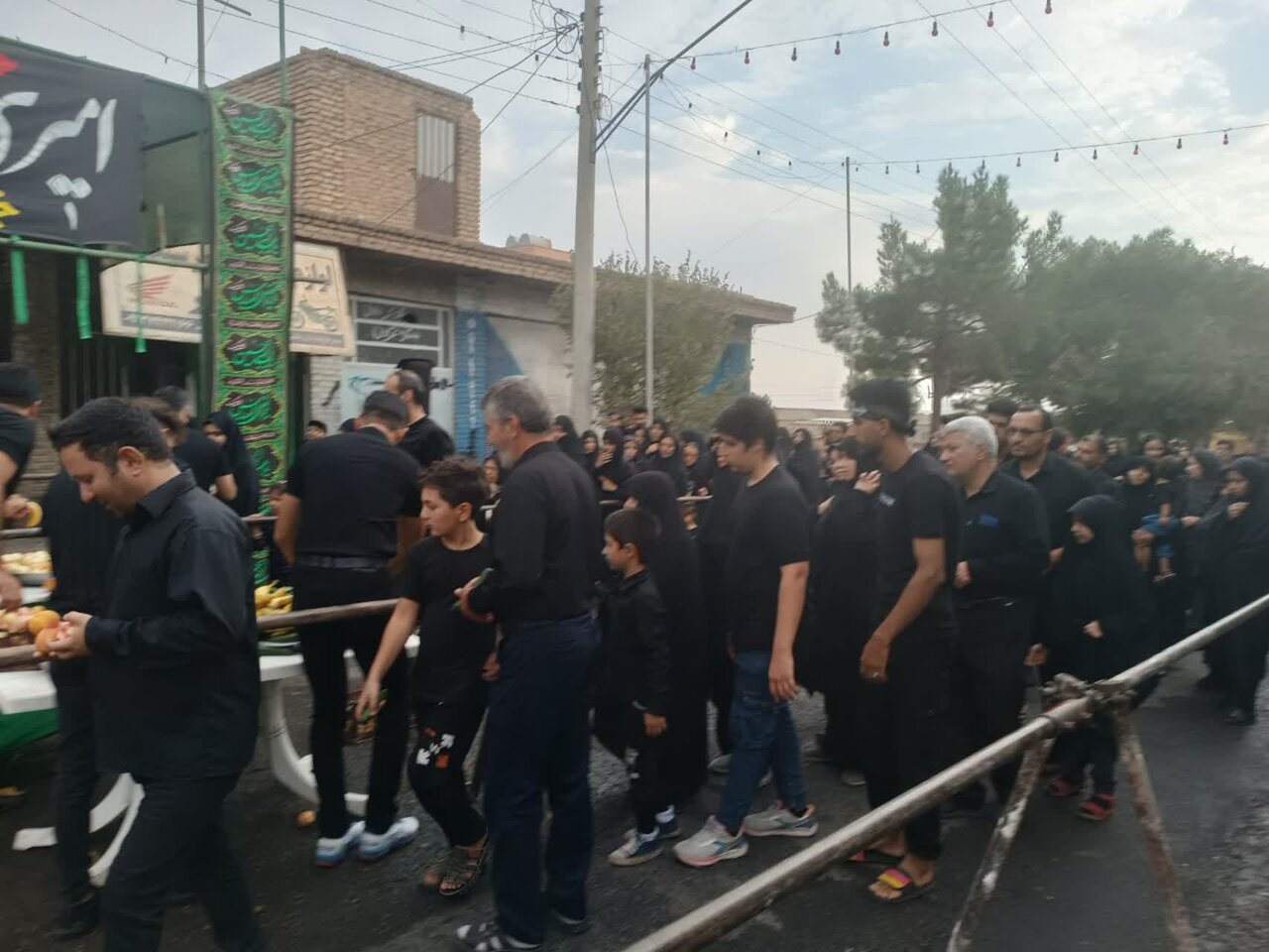 عزاداری دلدادگان اربعین حسینی در اردستان