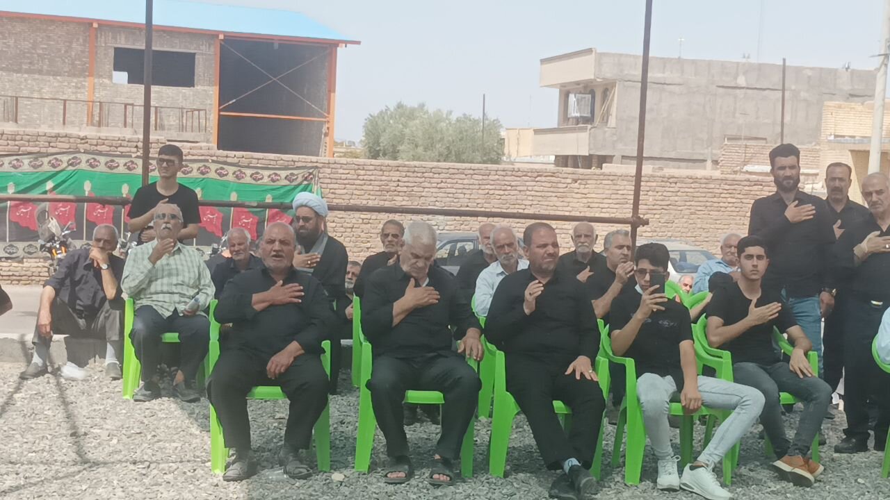 عزاداری دلدادگان اربعین حسینی در اردستان