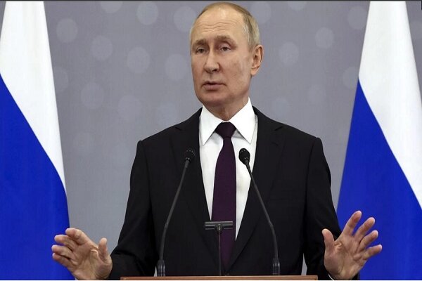 پوتین: روسیه پس از تحریم‌های غرب قوی‌تر شده است