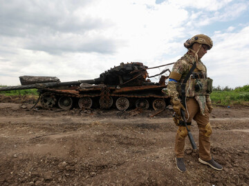 U.S. sends more health hazards to Ukraine's army