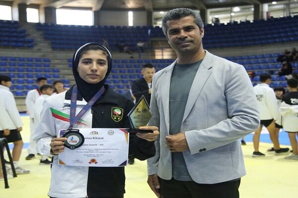 Iranian girls crowned in Asian cadet taekwondo c'ships 