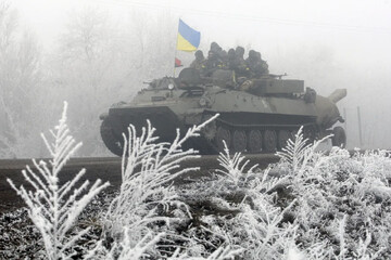 آمریکا ساعت شنی پیشروی اوکراین را برعکس کرد؛ «۳۰ روز یا بیشتر!»