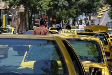 ابطال کارت سوخت و توقیف در انتظار تاکسی‌های غیرفعال