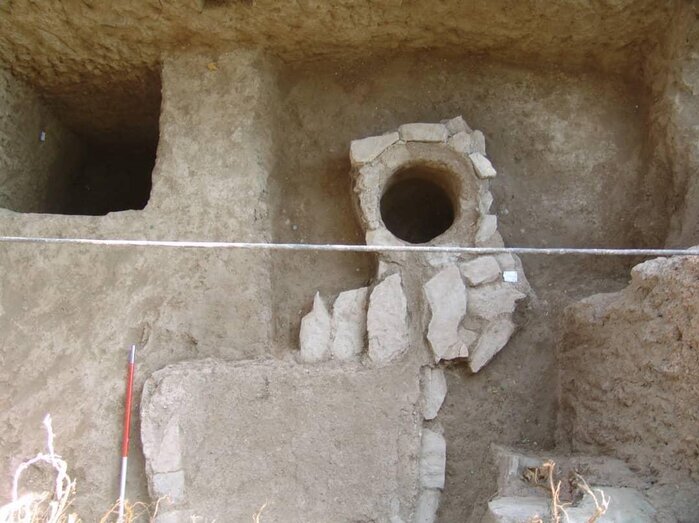 تپه اشرف در پرتگاه فراموشی/ شناسنامه باستانی اصفهان نابود شد