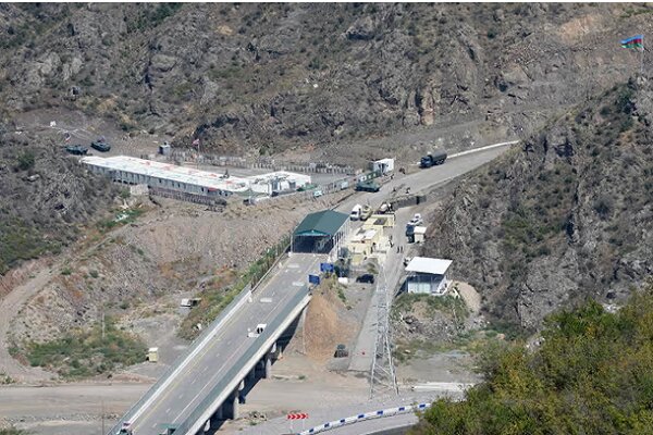 توافق جمهوری آذربایجان و ارمنسنان برای بازگشایی گذرگاه لاچین
