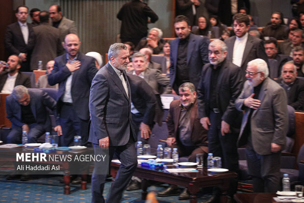 صولت مرتضوی وزیر کار تعاون و رفاه اجتماعی در نخستین همایش اقتصادی تعاونی ایران حضور دارد