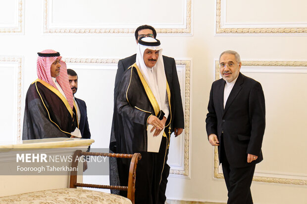 عبدالله بن سعود العنزی سفر جدید عربستان در ایران در حال ورود به محل دیدار با حسین امیر عبداللهیان وزیر امور خارجه ایران است