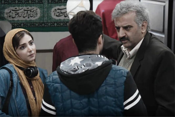 شاید قیافهام خشن باشد اما شیرین بازی میکنم/ دغدغه عروسکها