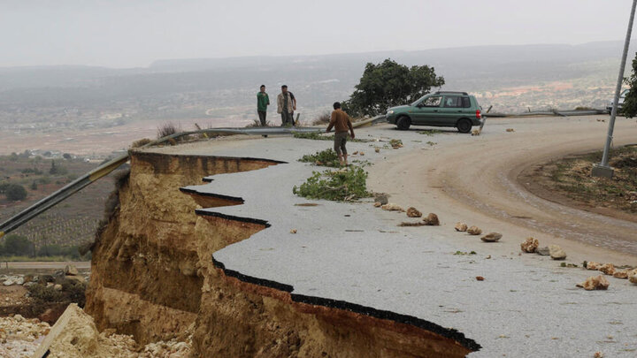 2,000 dead, thousands missing as flooding sweeps Libya